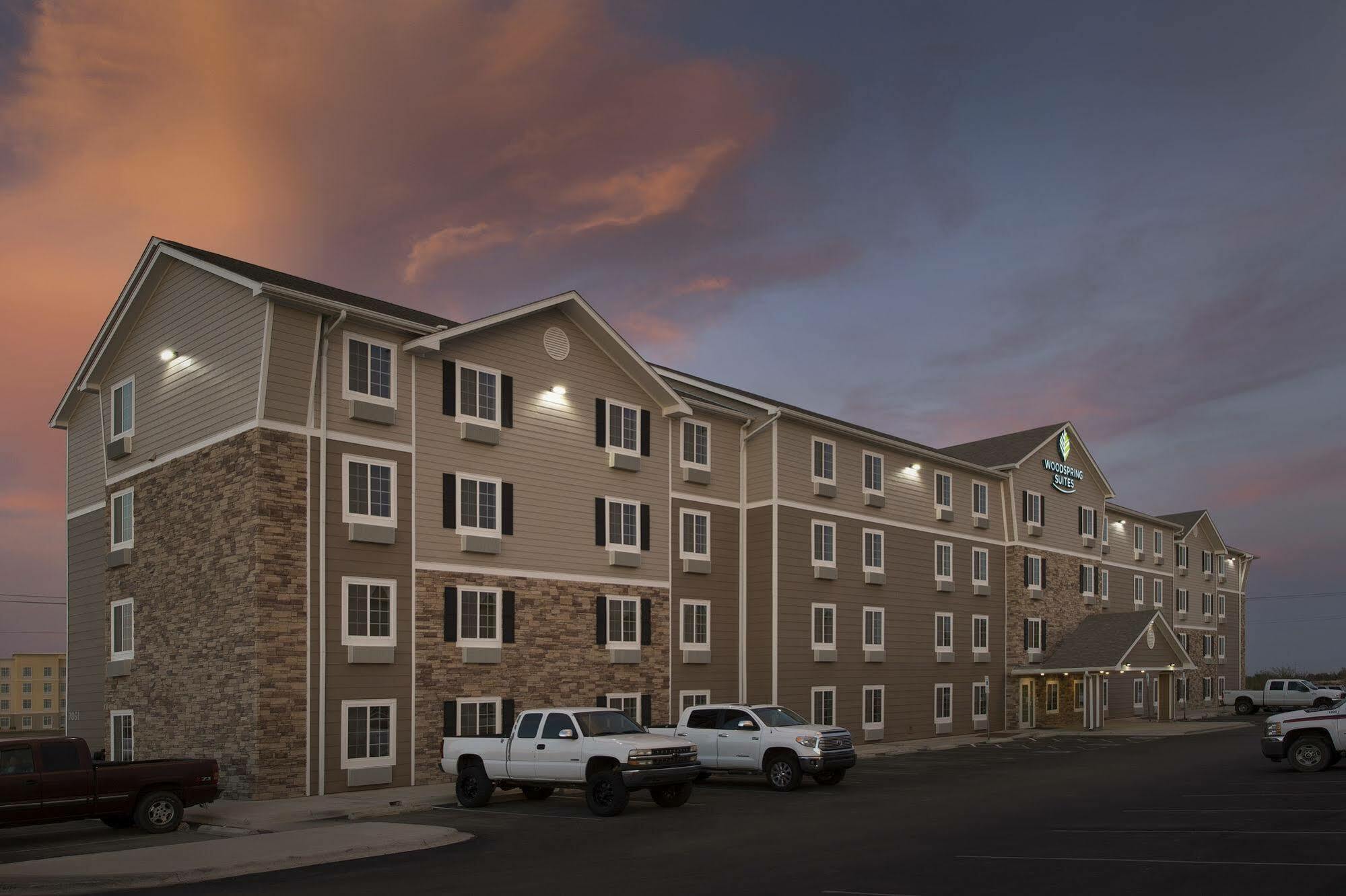 Woodspring Suites オデッサ エクステリア 写真